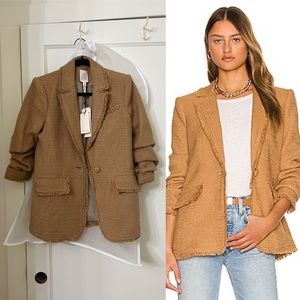 Cinq à Sept Khloe boucle blazer in camel tweed size 2
